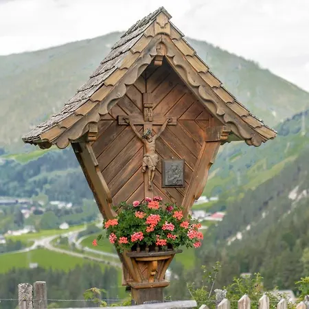 Mittergruberhof سخلادميخ