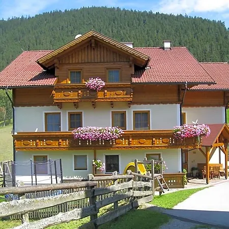 Mittergruberhof 3*