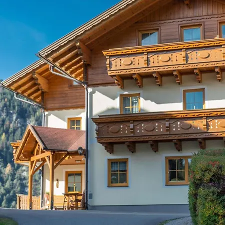 Mittergruberhof Bed & Breakfast *