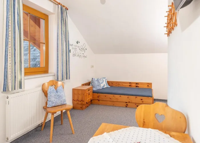 Mittergruberhof Bed & Breakfast 3*